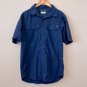 Men’s Columbia Omni-shade button down.